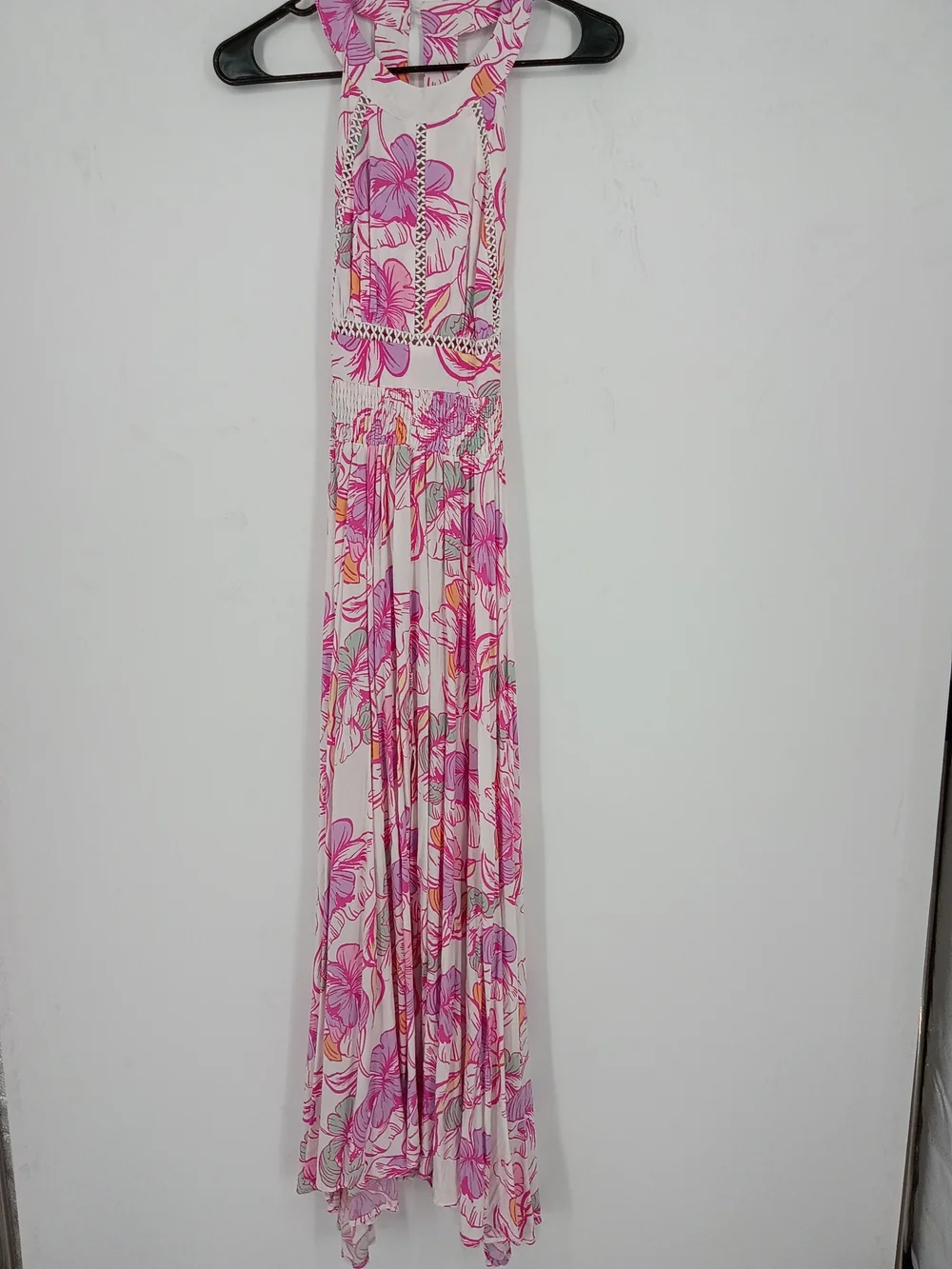 abel the label halter dress Sleeveless Pink Floral Maxi with Smocked Waistband large robe